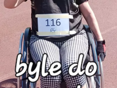 Opiekunka z prawem jazdy