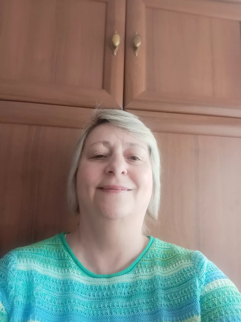 Jestem fizjoterepeutką i opiekunką w Niemczech, aktualnie szukam pracy na terenie Niemiec jako opiekunka.