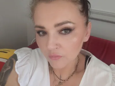 Poszukuję pracy jako opiekunka osób starszych