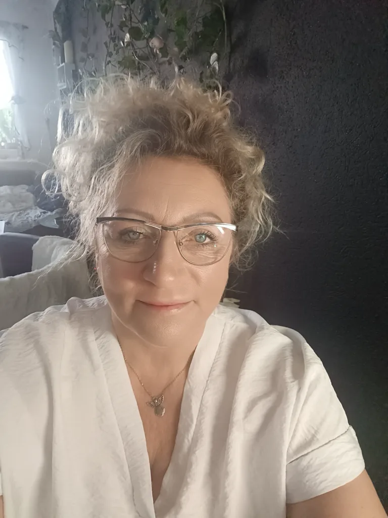 Opiekunka osób starszych i niepełnosprawnych