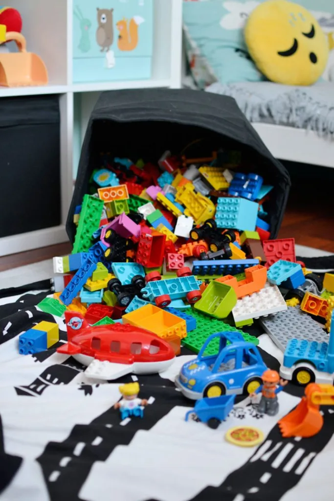 Opiekunka dziecięca - opieka, zadania domowe, aktywności