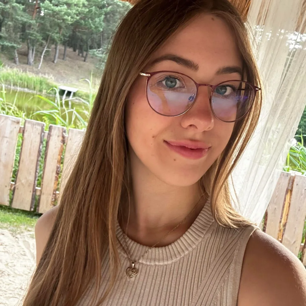 Studentka pedagogiki przedszkolnej i wczesnoszkolnej gotowa do opieki nad Twoim dzieckiem!